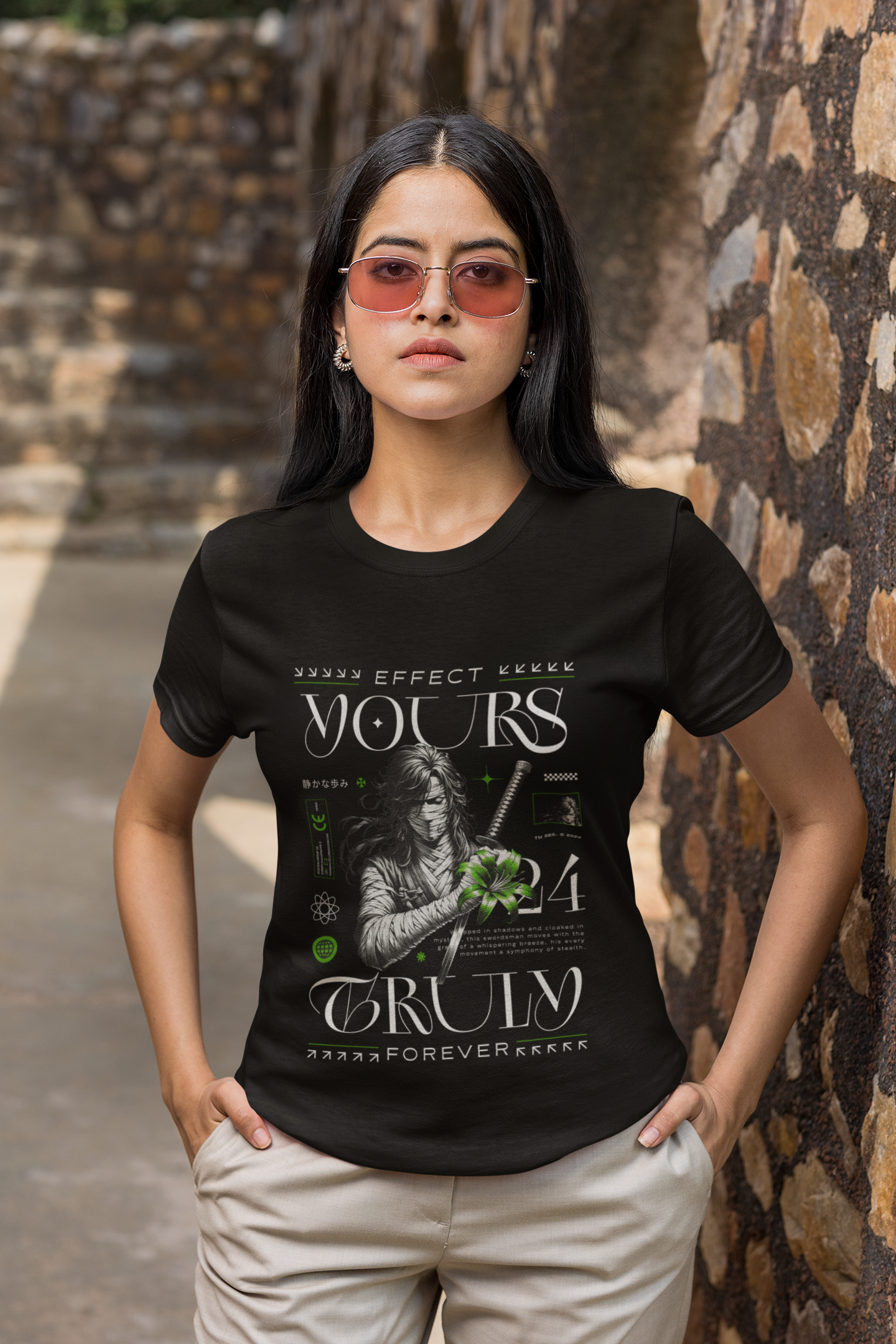 Yours Truly | Men's Women's T-shirt